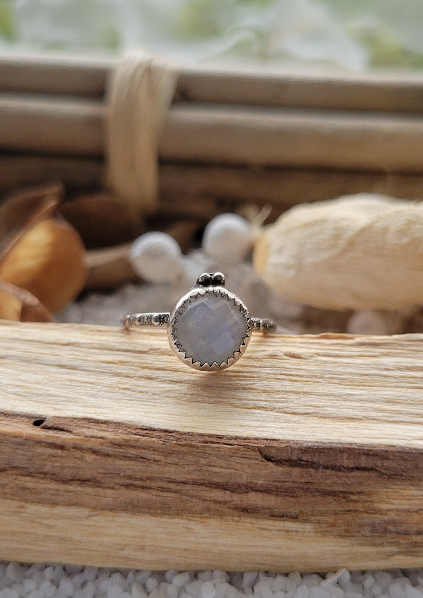 Moonstone Sterling Silver Ring Size 6